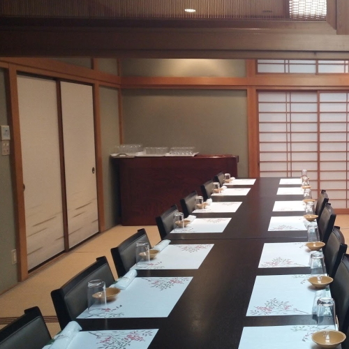 井上商店 いのうえ 宴会 忘年会 新年会 法事 仕出し 弁当 小山市 間々田 網戸